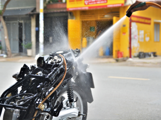 DỊCH VỤ RỬA XE MÁY SIÊU SẠCH – CHUYÊN NGHIỆP