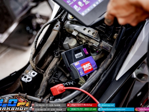 LÊN CÁC DÒNG ECU APITECH, UMA M5, ARACER, ATE ....ĐỘ TẠI N2O FI WORKSHOP